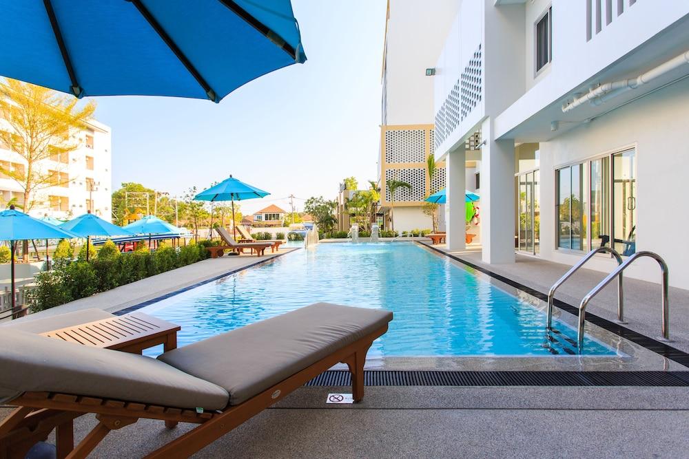 Recenta Phuket Suanluang Otel Dış mekan fotoğraf