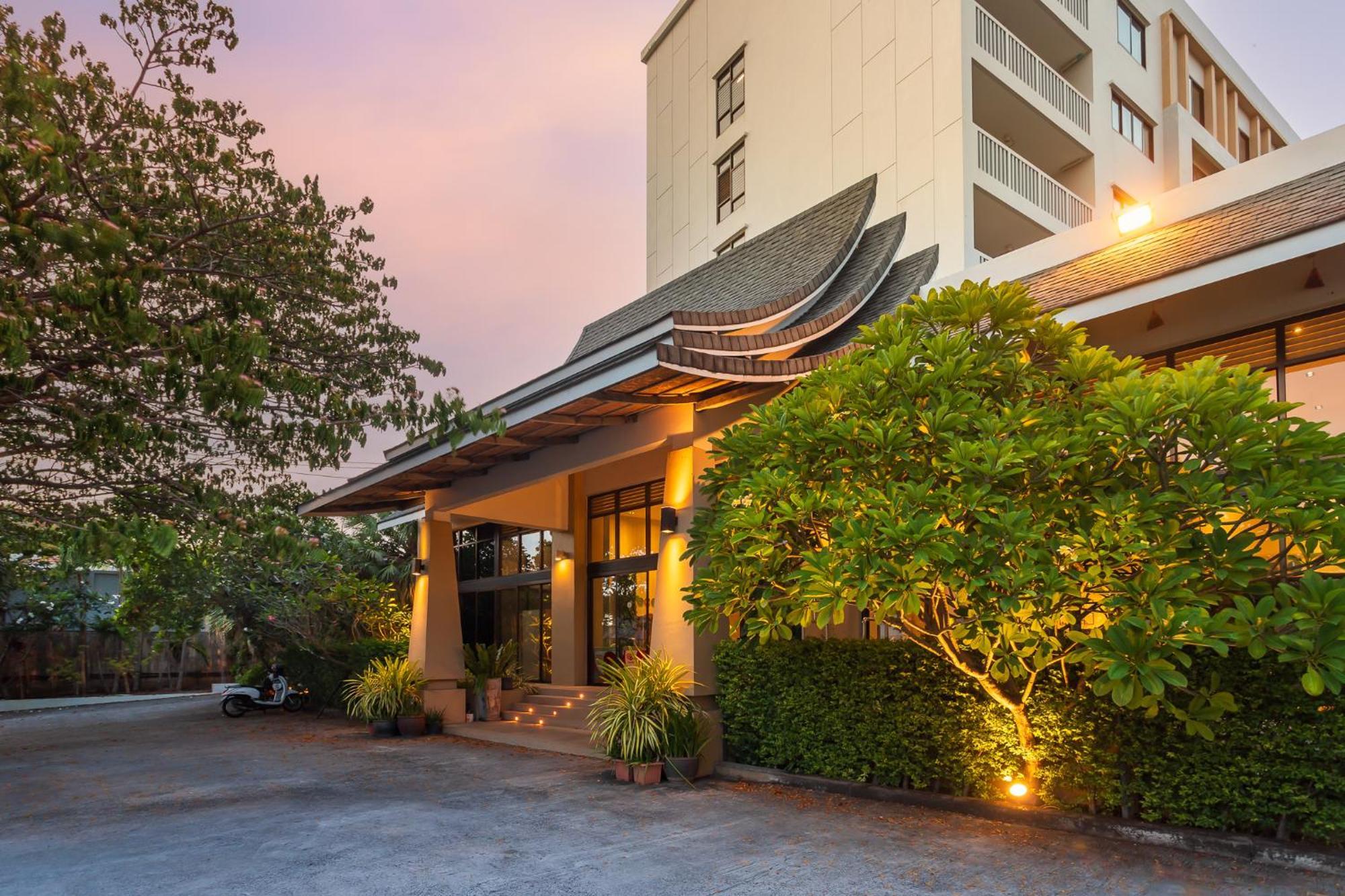 Recenta Phuket Suanluang Otel Dış mekan fotoğraf